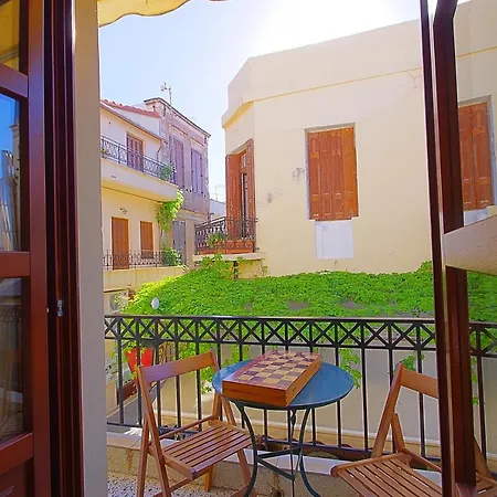 Old Town House Near The Σπίτι διακοπών *
